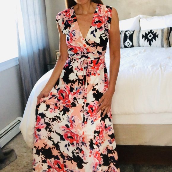 Yumi Kim Dresses & Skirts - Yumi Kim floral silk dress